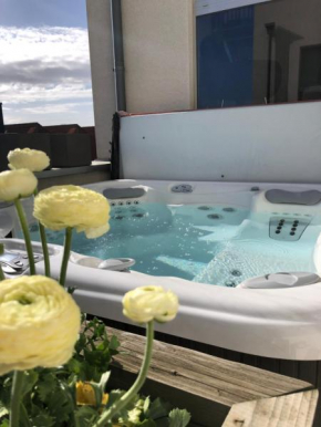 Prachtig appartement met jacuzzi centrum Hasselt
